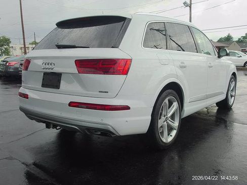 Used 2019 Audi Q7 3.0T Prestige AWD/4WD image 3