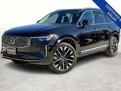 Used 2025 Volvo XC90 B6 Plus image 15