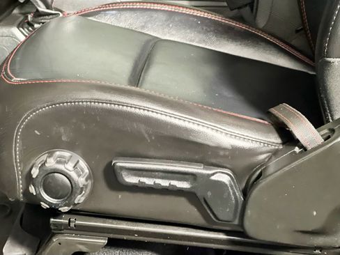 Used 2022 Jeep Gladiator Rubicon image 15