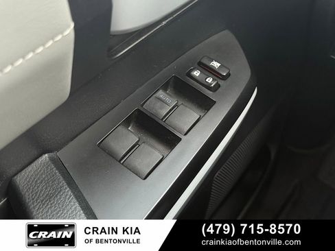Used 2020 Toyota Tundra Limited image 11