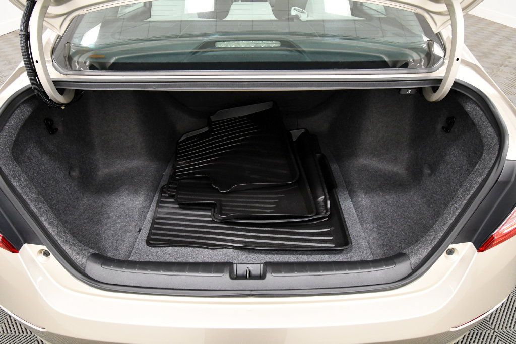 Certified 2018 Honda Accord LX image 7