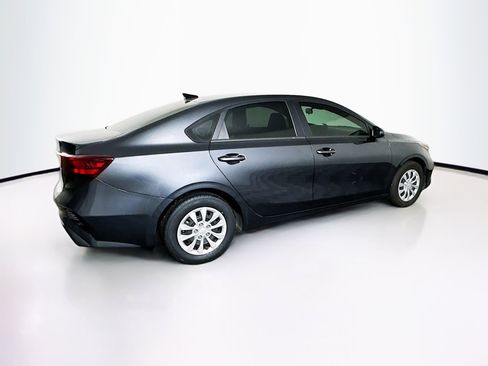 Used 2023 Kia Forte LX image 10