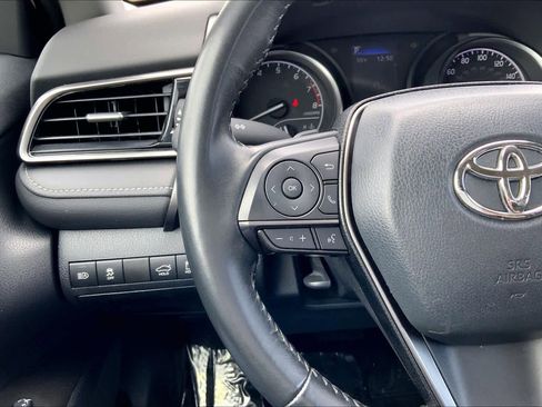 Used 2024 Toyota Camry SE w/ Convenience Package image 23