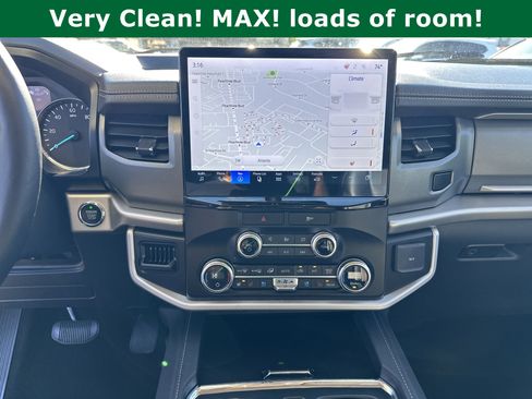 Used 2023 Ford Expedition Max XLT image 32