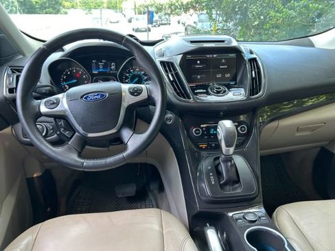 Used 2015 Ford Escape Titanium AWD/4WD image 11