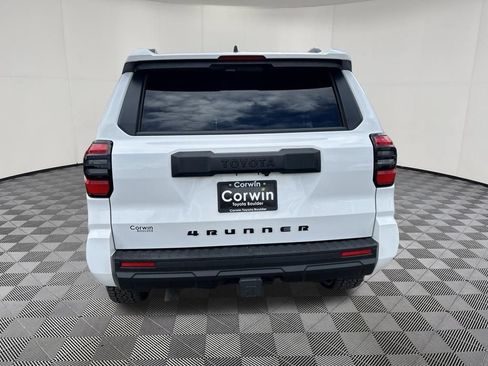 Used 2025 Toyota 4Runner SR5 AWD/4WD image 7