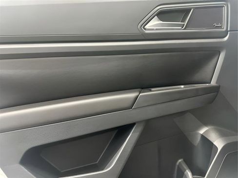 Used 2018 Volkswagen Atlas SEL Premium AWD/4WD image 9