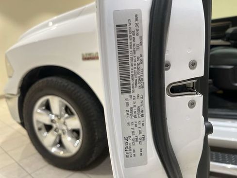 Used 2015 RAM 1500 Lone Star RWD image 28