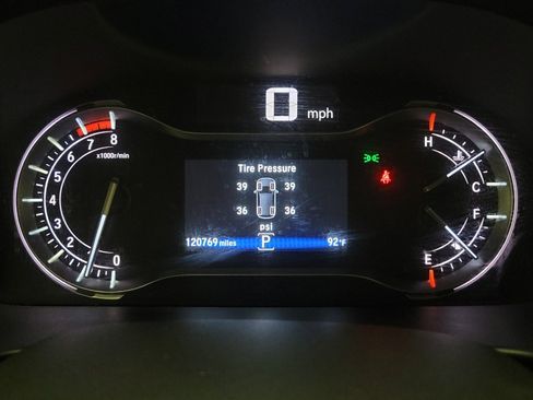 Used 2017 Honda Pilot Touring image 23