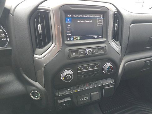 Used 2023 Chevrolet Silverado 1500 Custom Trail Boss w/ LPO, Dark Essentials Package image 31