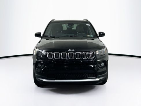 Used 2025 Jeep Compass Limited w/ Sun & Sound Group AWD/4WD image 2