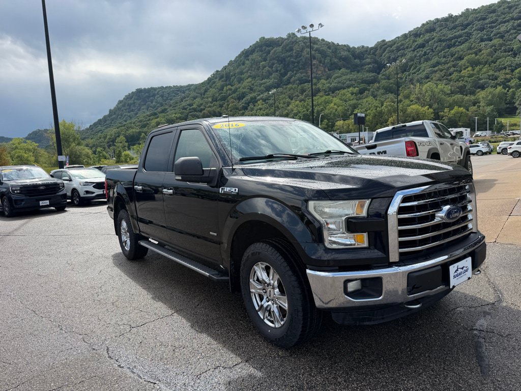 Used 2016 Ford F150 XLT w/ Equipment Group 302A Luxury AWD/4WD image 11