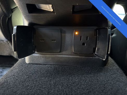 Used 2025 Ford Bronco Outer Banks image 17