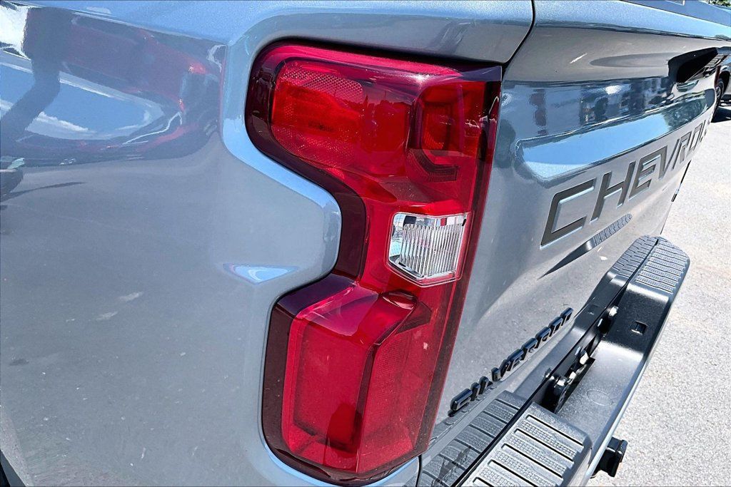 Used 2024 Chevrolet Silverado 1500 RST w/ All Star Edition Plus AWD/4WD image 26