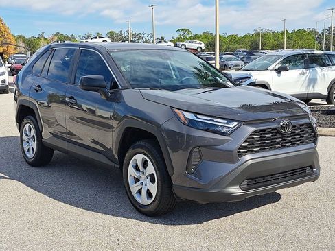 Used 2025 Toyota RAV4 LE image 2