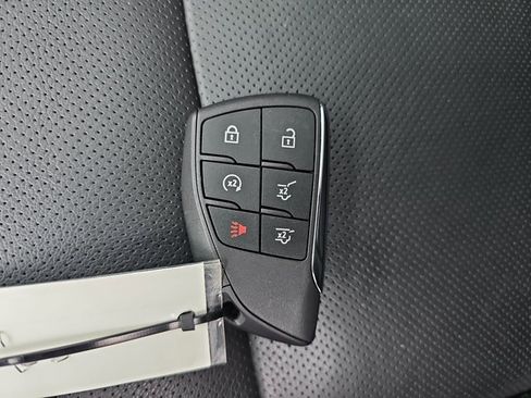 Used 2023 Chevrolet Tahoe RST w/ Luxury Package image 39