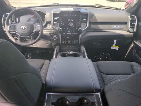 New 2026 RAM 1500 4x4 Crew Cab image 15