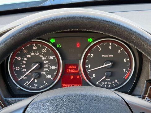 Used 2011 BMW 328i Sedan image 22