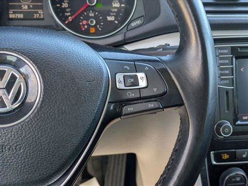 Used 2018 Volkswagen Passat 2.0T SE image 7