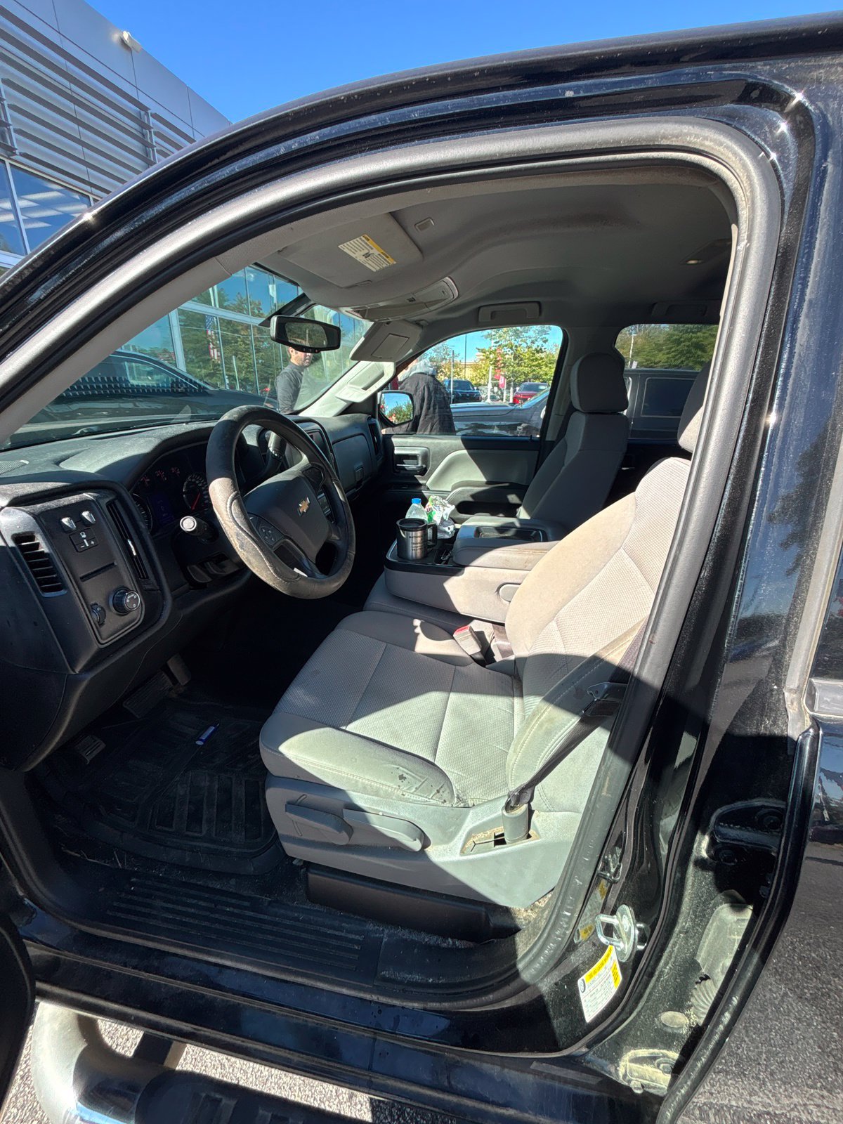 Used 2017 Chevrolet Silverado 1500 Custom w/ Custom Convenience Package RWD image 5
