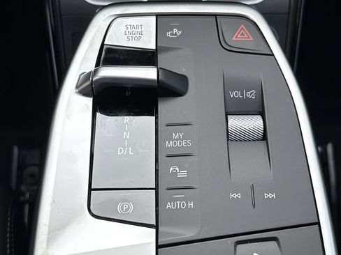 New 2025 BMW X1 xDrive28i w/ Convenience Package image 11