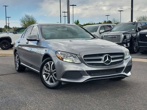 Used 2015 Mercedes-Benz C 300 4MATIC Sedan image 2