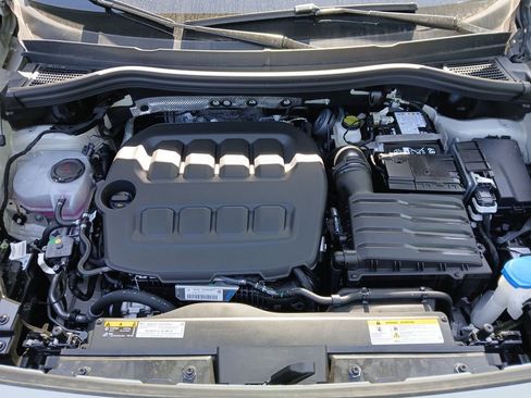 New 2026 Volkswagen Tiguan SE R-Line FWD image 21