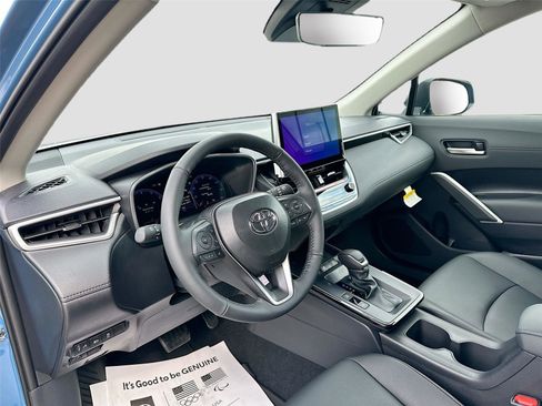 New 2026 Toyota Corolla Cross XLE image 9
