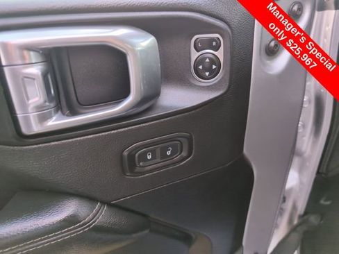 Used 2021 Jeep Wrangler Unlimited Sahara w/ Uconnect 4C Nav & Sound Group image 14