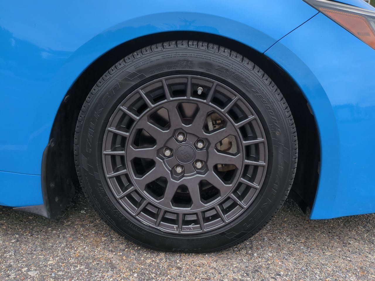 Used 2019 Toyota Corolla SE w/ Carpet Mat Package FWD image 11