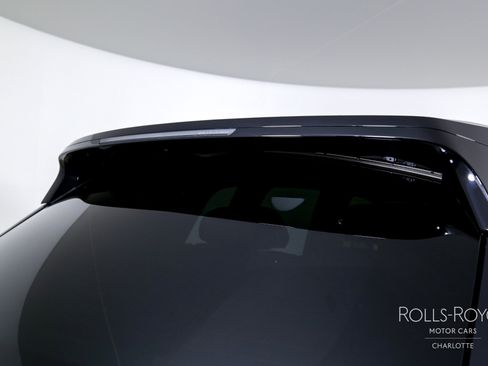 Certified 2024 Rolls-Royce Cullinan Black Badge w/ Dark Exterior Package AWD/4WD image 45