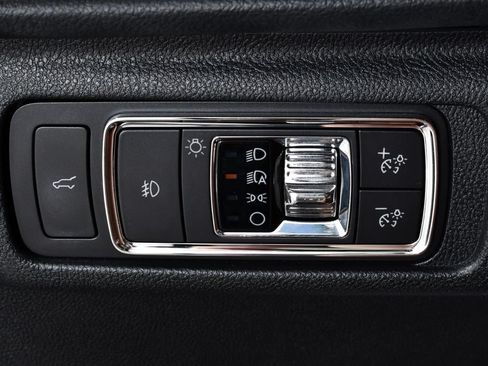 Used 2021 Lincoln Corsair Reserve w/ Equipment Group 201A AWD/4WD image 31