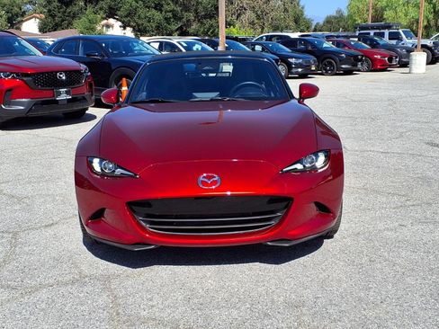 Used 2024 MAZDA MX-5 Miata Grand Touring RWD image 2