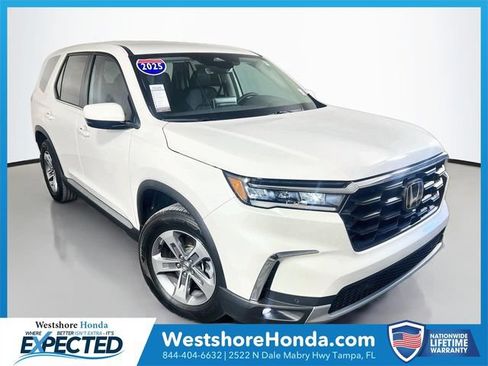 Used 2025 Honda Pilot EX-L image 1