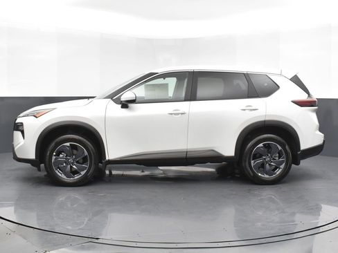 New 2026 Nissan Rogue SV image 3