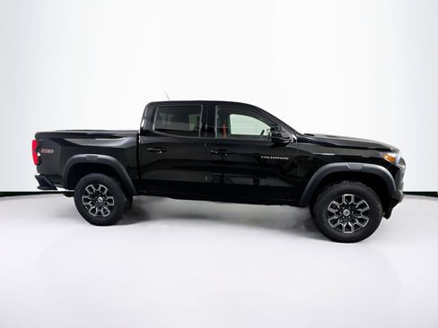 Used 2024 Chevrolet Colorado Z71 w/ Z71 Convenience Package 2 image 4