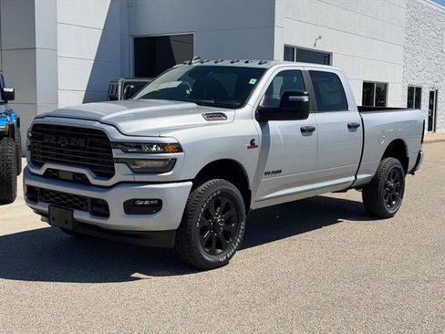 New 2026 RAM 2500 Big Horn AWD/4WD image 1