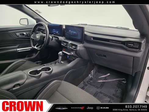 Used 2024 Ford Mustang EcoBoost image 24
