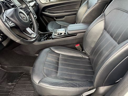 Used 2018 Mercedes-Benz GLS 450 4MATIC image 12