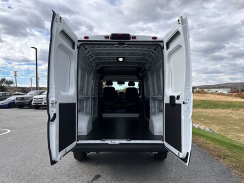 New 2026 RAM ProMaster 2500 w/ Advanced Safety Group image 8