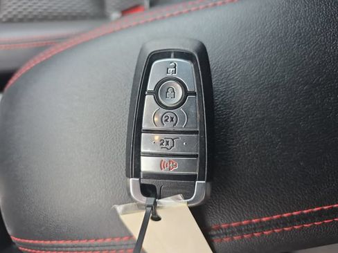 Used 2024 Ford Escape ST-Line w/ Tech Pack #1 AWD/4WD image 34