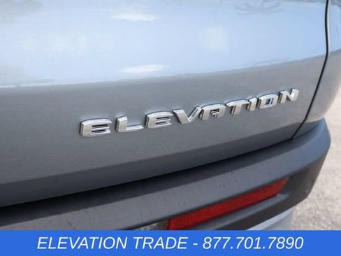 New 2026 GMC Acadia Elevation FWD image 9