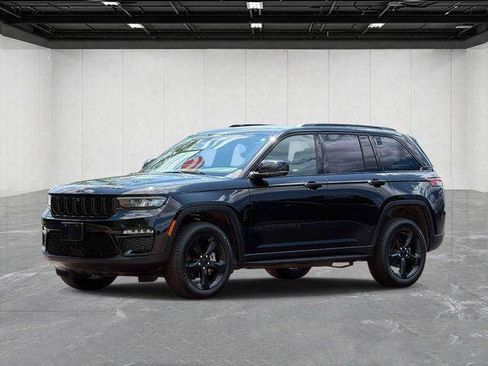 Certified 2024 Jeep Grand Cherokee Limited w/ Luxury Tech Group II AWD/4WD image 1
