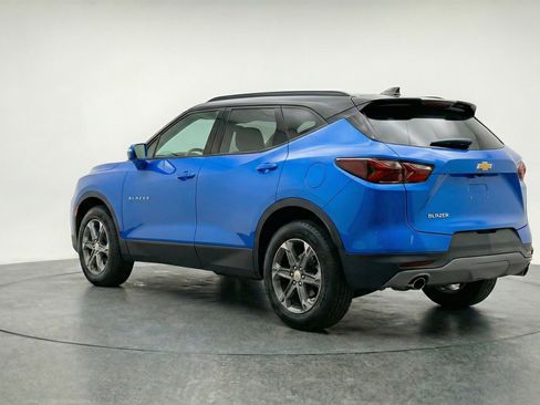 Used 2025 Chevrolet Blazer LT image 6