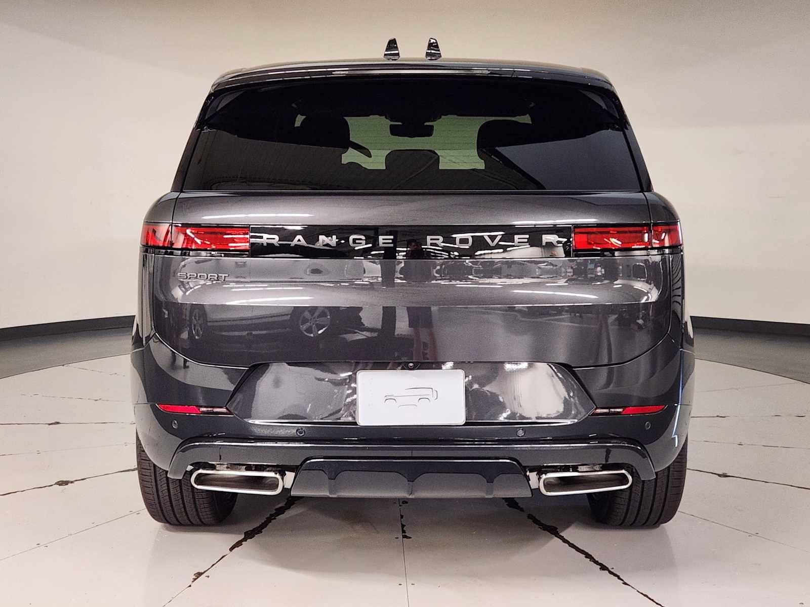 New 2026 Land Rover Range Rover Sport Dynamic SE AWD/4WD image 10