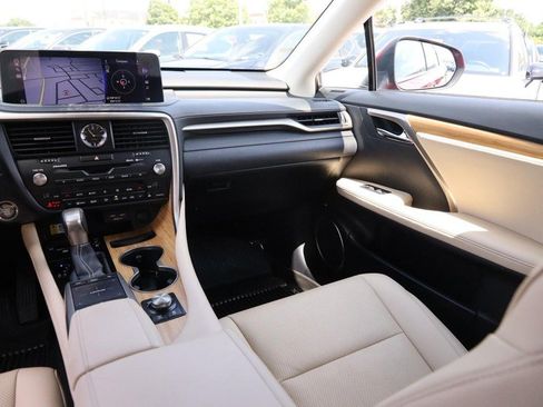 Used 2022 Lexus RX 350L Premium w/ Premium Package AWD/4WD image 29