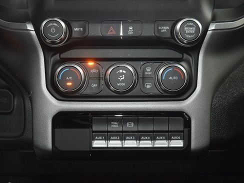 Used 2024 RAM 4500 SLT w/ Quick Order Package 2YG SLT AWD/4WD image 24