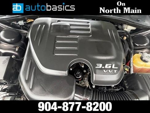 Used 2015 Dodge Charger SE w/ Power Sunroof Group RWD image 29