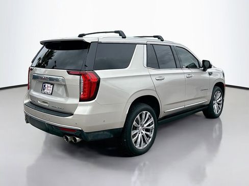 Used 2023 GMC Yukon Denali w/ Denali Reserve Package RWD image 7