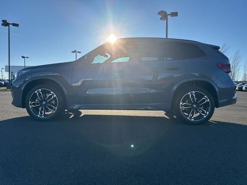 Used 2023 BMW X1 xDrive28i w/ Premium Package image 4